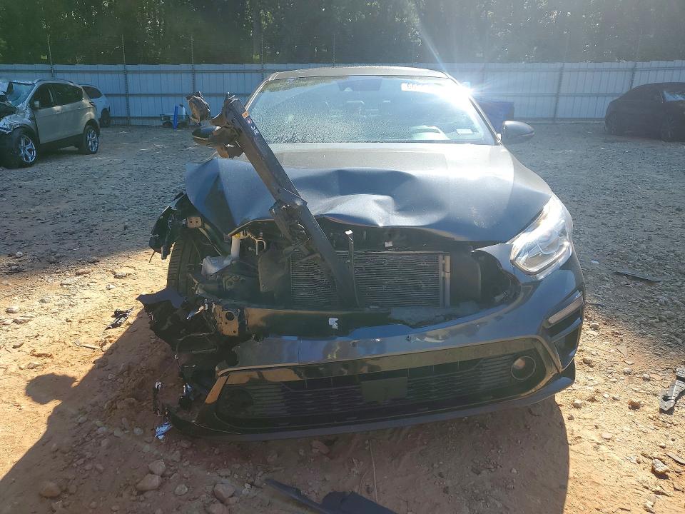 2021 Kia Forte მანქანა იყიდება აუქციონზე, vin: 3KPF44AC1ME398539, აუქციონის ნომერი: 66504246