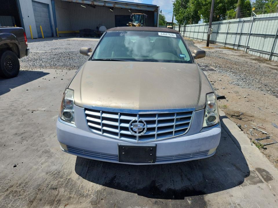 64687636 :رقم المزاد ، 1G6KD57Y56U242521 vin ، 2006 Cadillac Dts مزاد بيع