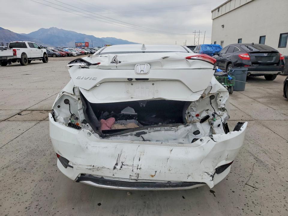 65018866 :رقم المزاد ، 19XFC1F70LE009787 vin ، 2020 Honda Civic مزاد بيع