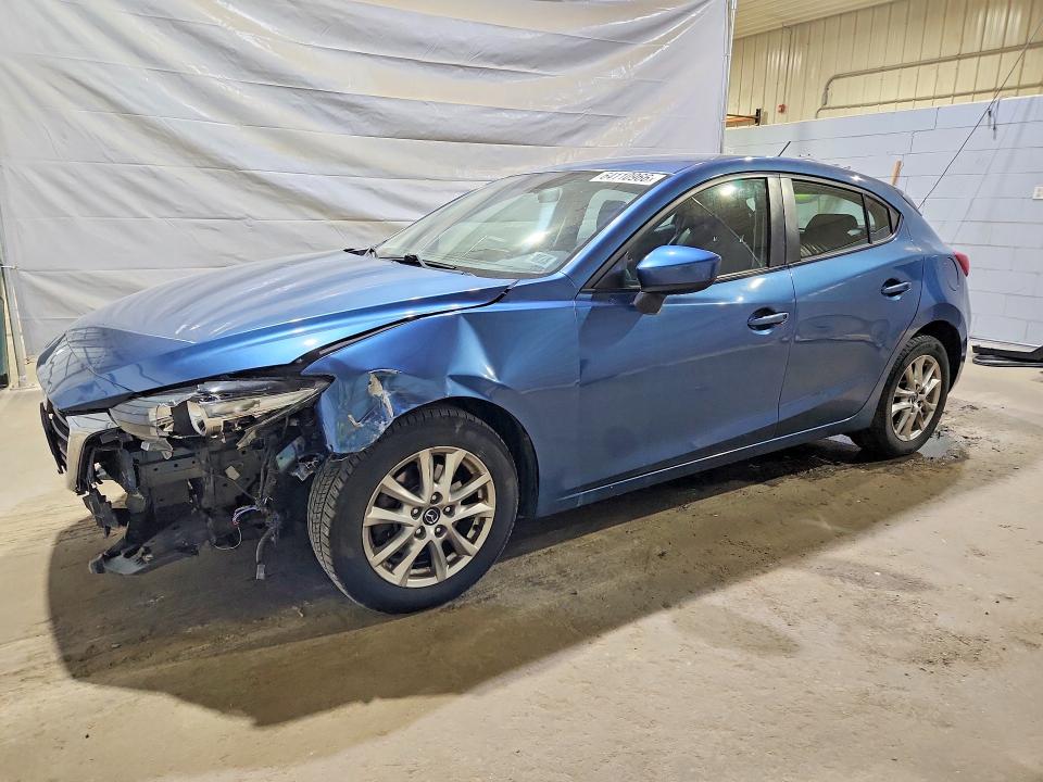 64110966 :رقم المزاد ، 3MZBN1K71HM113715 vin ، 2017 Mazda 3 مزاد بيع