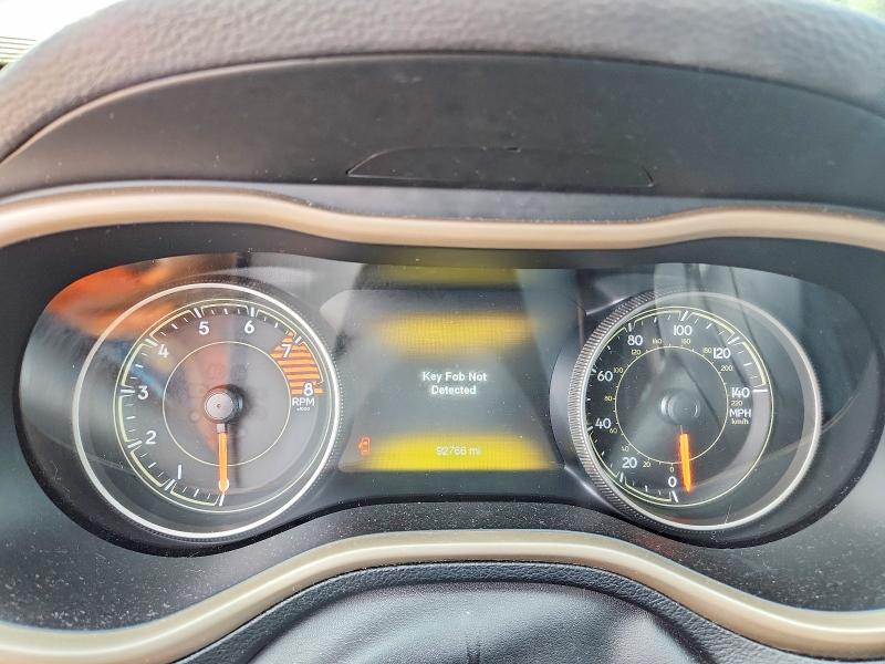 64781876 :رقم المزاد ، 1C4PJMDS9GW251959 vin ، 2016 Jeep Cherokee مزاد بيع