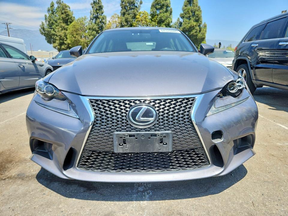 64128886 :رقم المزاد ، JTHBA1D23G5003431 vin ، 2016 Lexus Is مزاد بيع