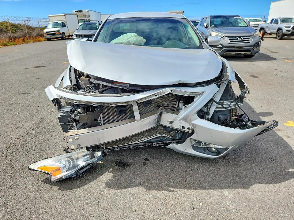 2013 Nissan Altima მანქანა იყიდება აუქციონზე, vin: 1N4AL3AP5DN523098, აუქციონის ნომერი: 64666216