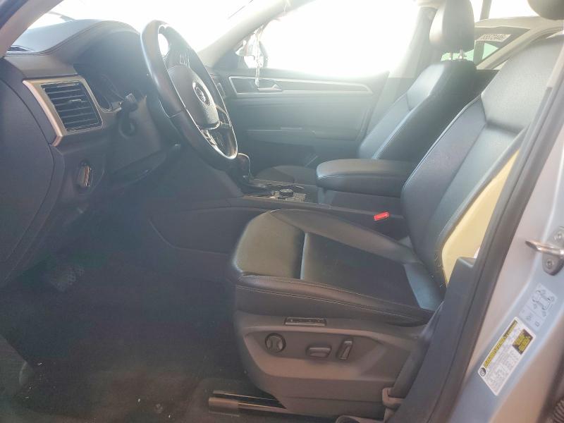 66099036 :رقم المزاد ، 1V2MR2CA9JC515794 vin ، 2018 Volkswagen Atlas مزاد بيع
