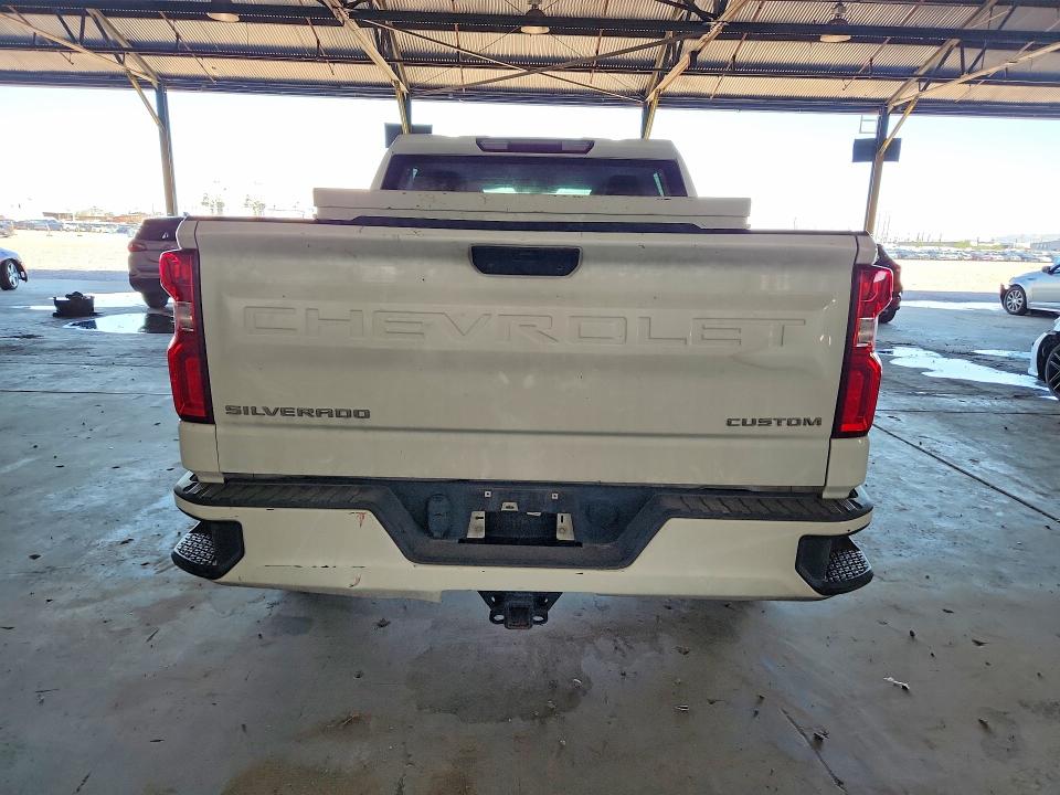 65927026 :رقم المزاد ، 1GCPWBEK6MZ390106 vin ، 2021 Chevrolet Silv1500 4wd مزاد بيع