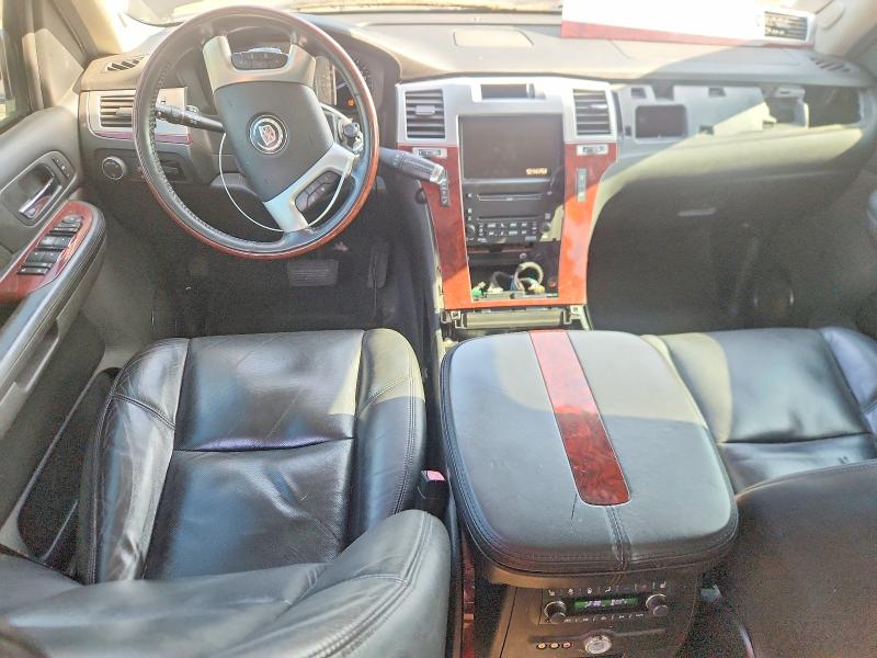 Продаж на аукціоні авто 2008 Cadillac Escalade, vin: 1GYFK63848R142636, номер лоту: 66989056