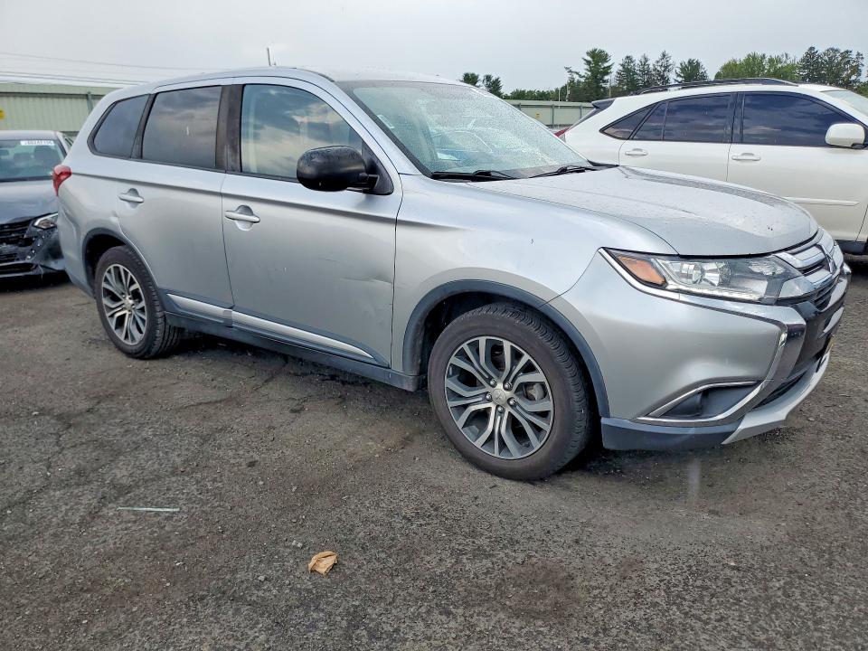 Продаж на аукціоні авто 2018 Mitsubishi Outlander, vin: JA4AD2A38JZ011302, номер лоту: 66527916