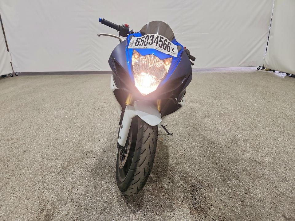 Продаж на аукціоні авто 2012 Suzuki Gsx750, vin: JS1GR7MA5C2100145, номер лоту: 65034566