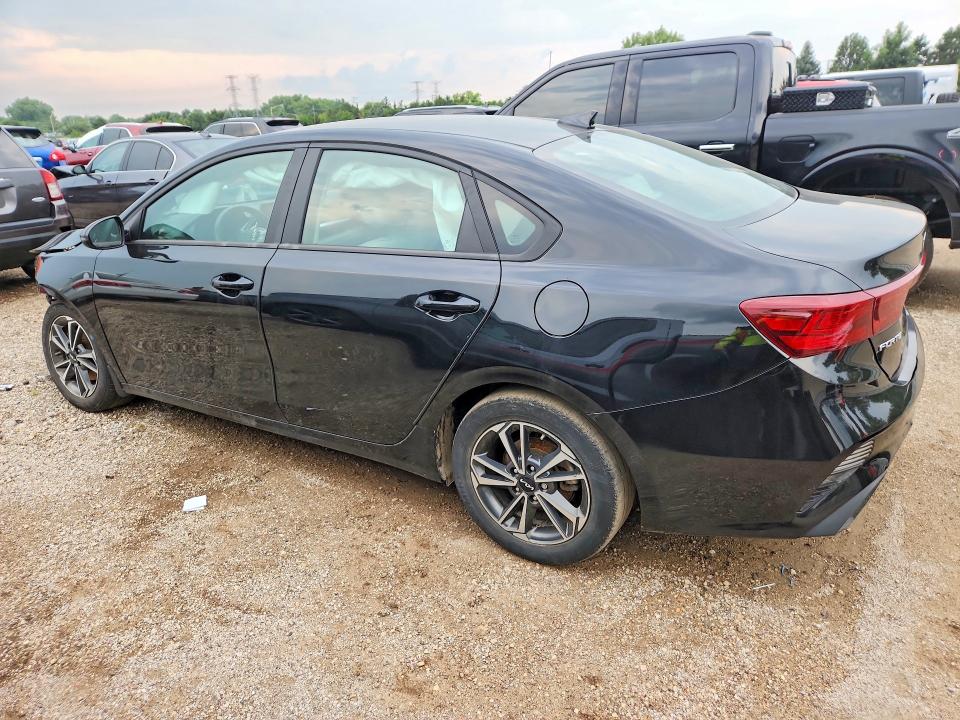 2022 Kia Forte მანქანა იყიდება აუქციონზე, vin: 3KPF24AD9NE481832, აუქციონის ნომერი: 64097916