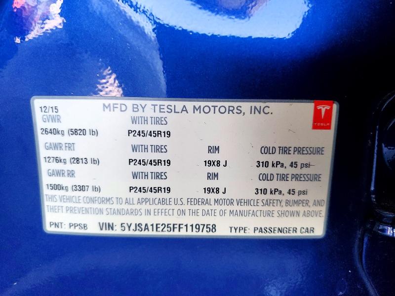2015 Tesla Model S მანქანა იყიდება აუქციონზე, vin: 5YJSA1E25FF119758, აუქციონის ნომერი: 63702336
