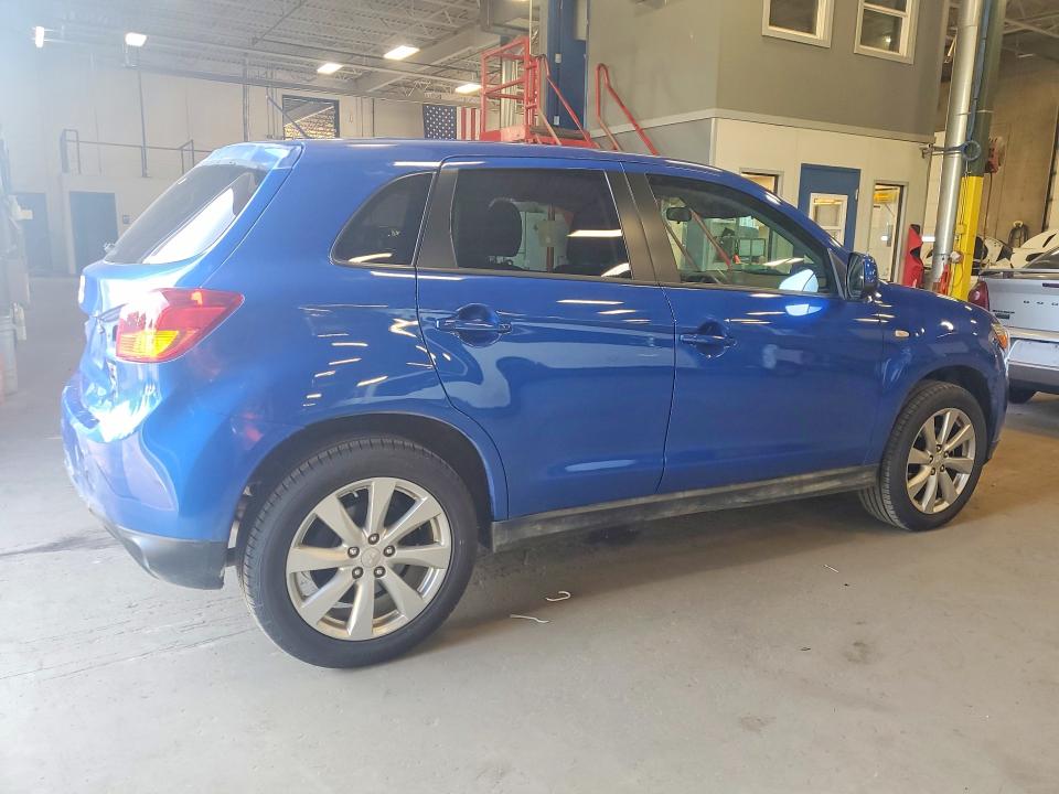 63799436 :رقم المزاد ، 4A4AR3AU5FE052645 vin ، 2015 Mitsubishi Outlander Sport مزاد بيع