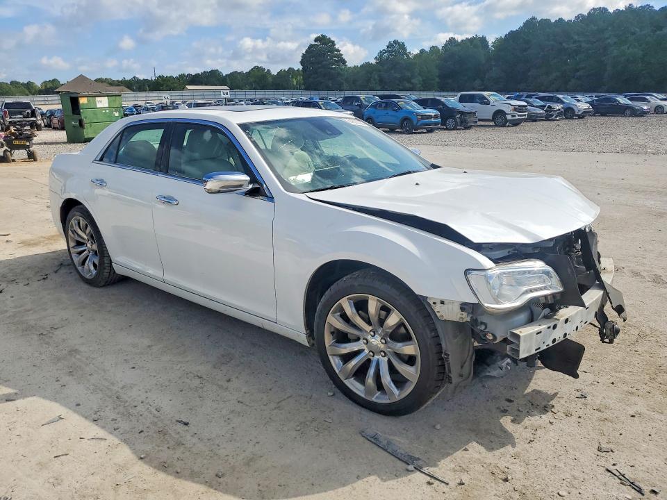 Aukcja sprzedaży 2015 Chrysler 300c, vin: 2C3CCAEG9FH781156, numer aukcji: 64826326