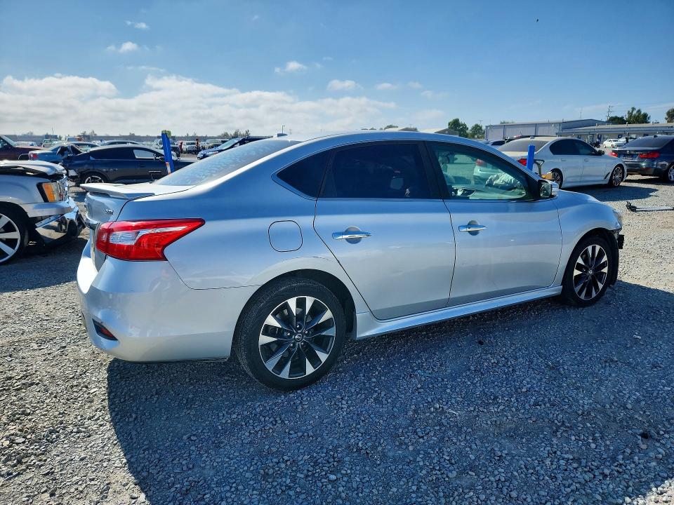 Продаж на аукціоні авто 2017 Nissan Sentra, vin: 3N1AB7AP3HY344848, номер лоту: 64677426