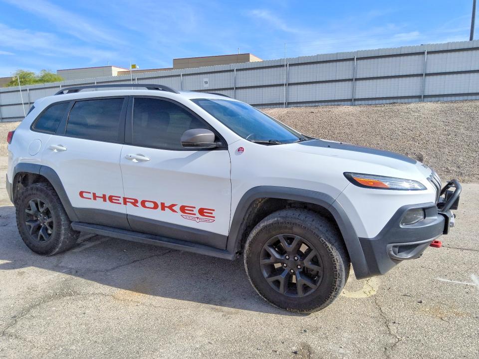 Продажа на аукционе авто 2016 Jeep Cherokee, vin: 1C4PJMBS2GW215212, номер лота: 64850326