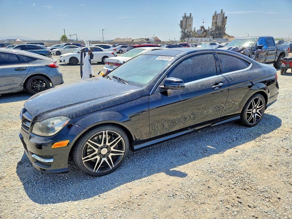 63425706 :رقم المزاد ، WDDGJ4HBXDF994187 vin ، 2013 Mercedes-benz C مزاد بيع