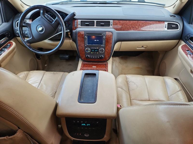 64954306 :رقم المزاد ، 3GNFK16338G216709 vin ، 2008 Chevrolet Suburban مزاد بيع