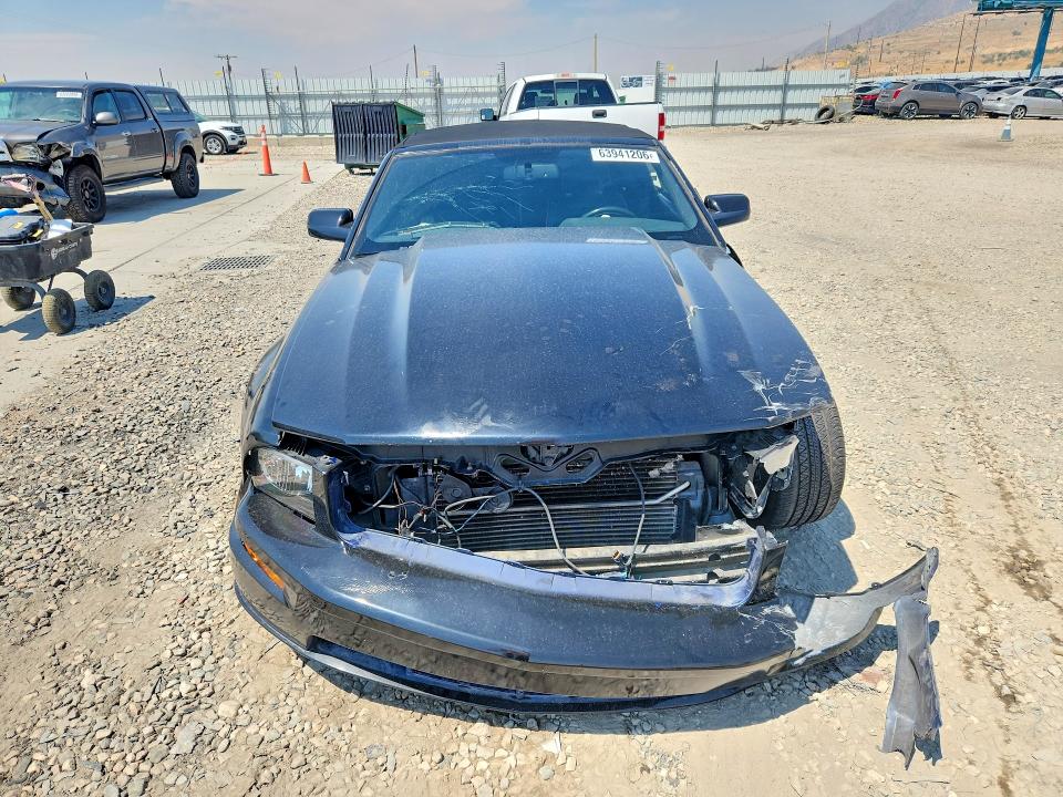 2007 Ford Mustang მანქანა იყიდება აუქციონზე, vin: 1ZVFT85H275325645, აუქციონის ნომერი: 63941206