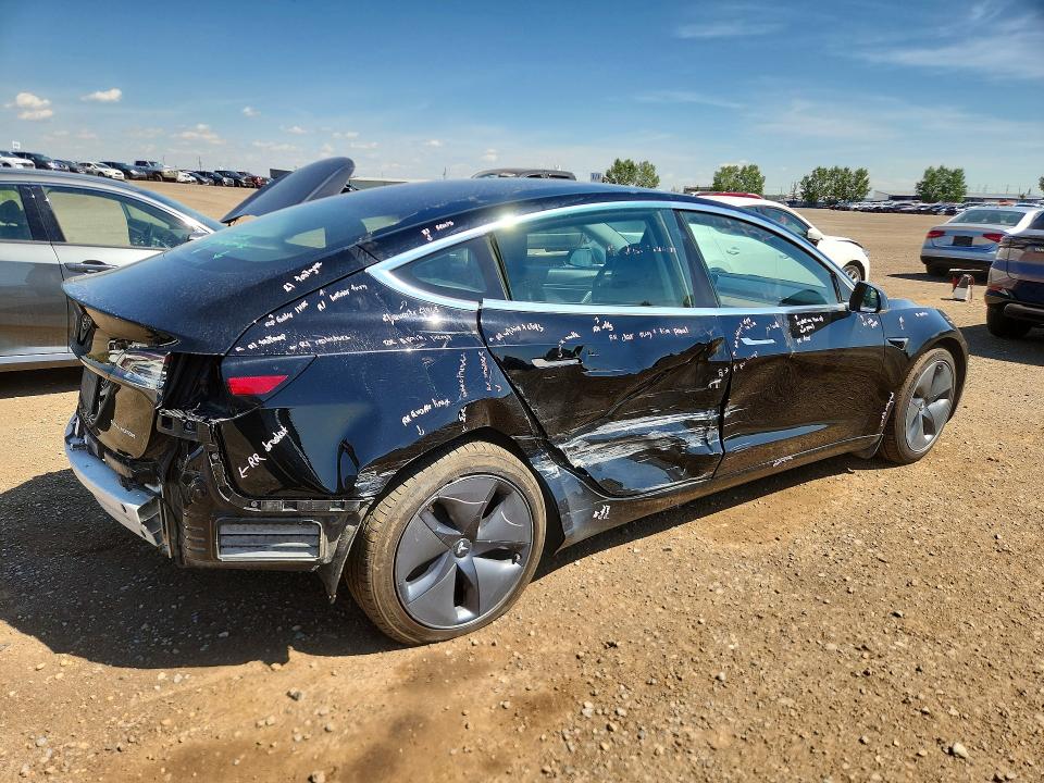 63200716 :رقم المزاد ، 5YJ3E1EB5LF738882 vin ، 2020 Tesla Model 3 مزاد بيع