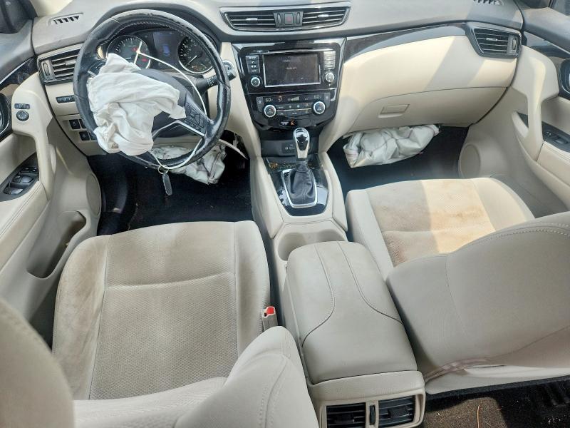 65183746 :رقم المزاد ، JN1BJ1CW8LW361007 vin ، 2020 Nissan Rogue Sport مزاد بيع