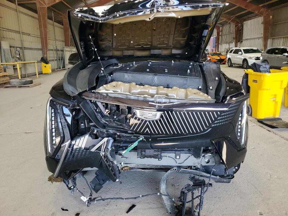 Продажа на аукционе авто 2025 Cadillac Escalade Iq, vin: 1GYTEFKL3SU103833, номер лота: 65603956