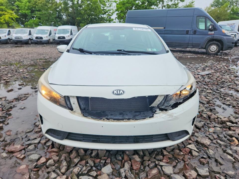Продажа на аукционе авто 2017 Kia Forte5, vin: KNAFK5A82H5727139, номер лота: 64714716