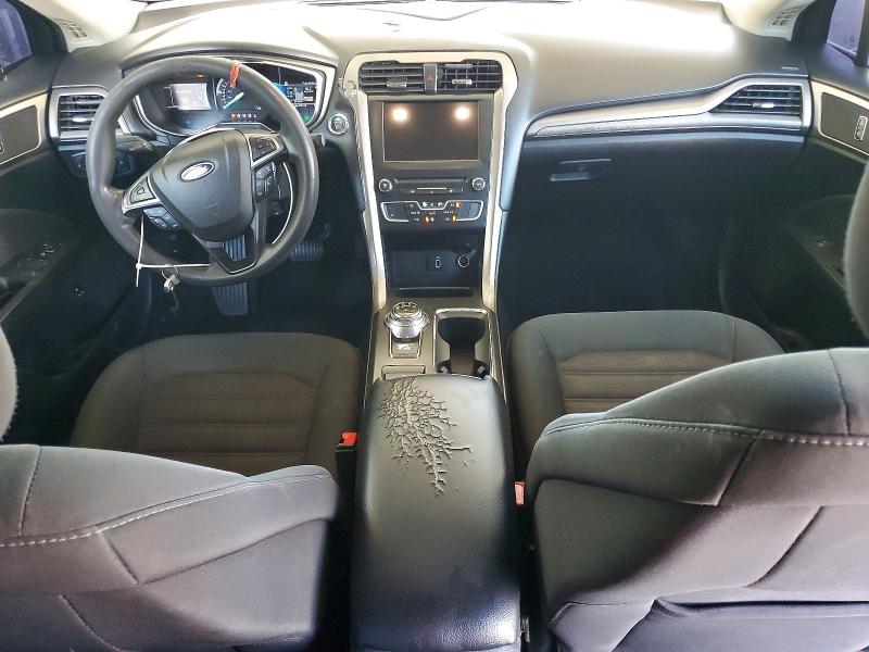 65393566 :رقم المزاد ، 3FA6P0LU1JR161789 vin ، 2018 Ford Fusion مزاد بيع