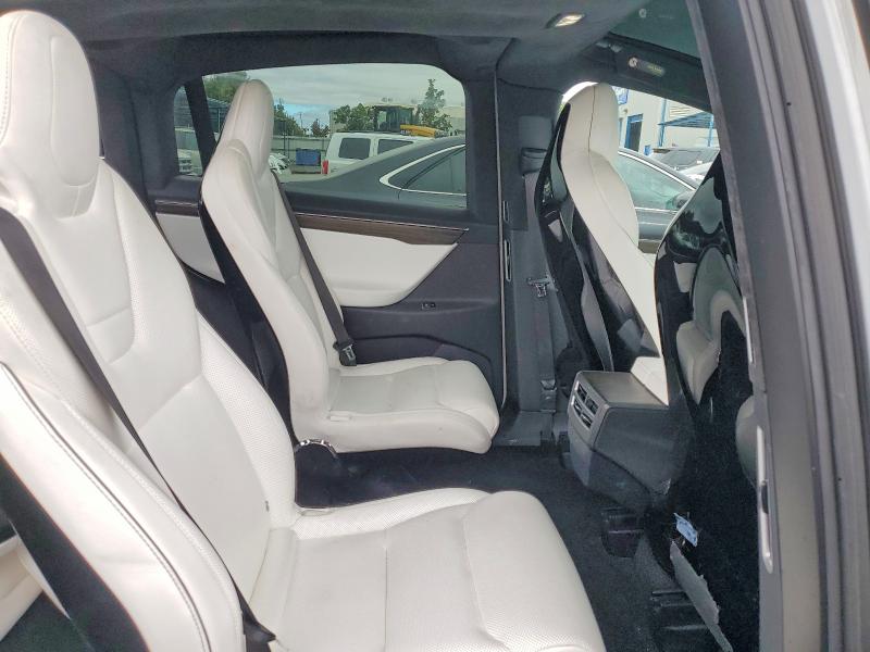 Продажа на аукционе авто 2016 Tesla Model X, vin: 5YJXCBE24GF021473, номер лота: 65330636