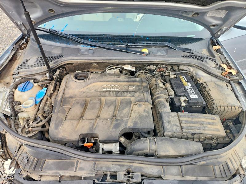 64013096 :رقم المزاد ، WAUKJAFM0BA031720 vin ، 2011 Audi A3 مزاد بيع