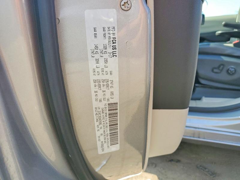 65944276 :رقم المزاد ، 2C4RC1BG3HR702961 vin ، 2017 Chrysler Pacifica مزاد بيع