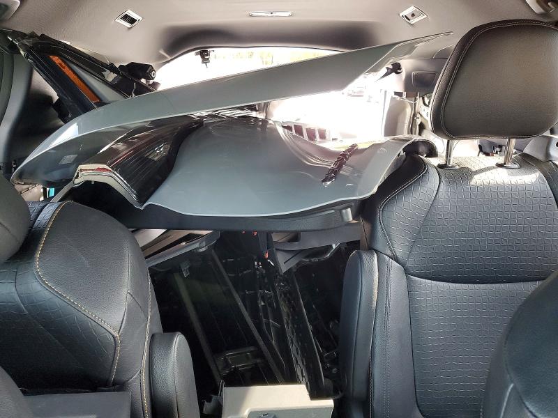 2026 Toyota Sienna მანქანა იყიდება აუქციონზე, vin: 5TDCSKFCXTS238931, აუქციონის ნომერი: 66797226