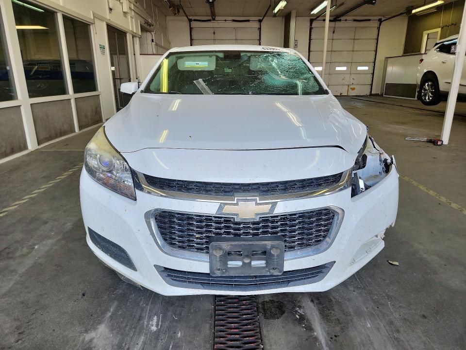 63396956 :رقم المزاد ، 1G11C5SL4FF282528 vin ، 2015 Chevrolet Malibu مزاد بيع