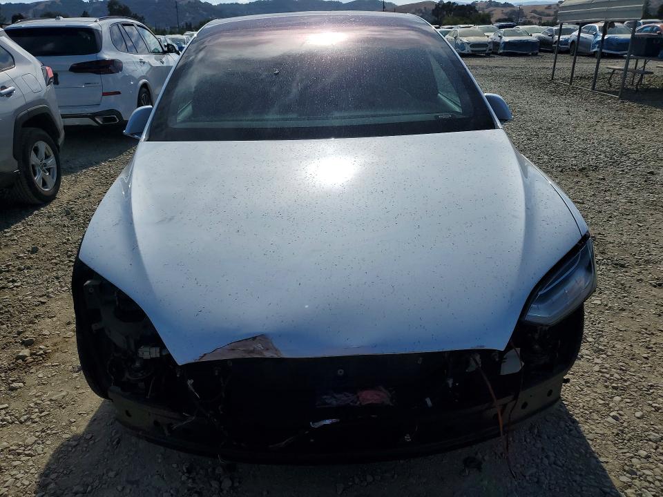 Продажа на аукционе авто 2016 Tesla Model X, vin: 5YJXCBE21GF033662, номер лота: 67366816