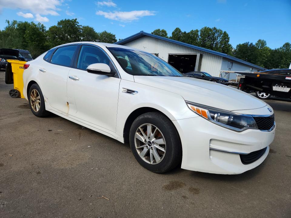 Продажа на аукционе авто 2016 Kia Optima, vin: KNAGT4L39G5073560, номер лота: 62941106