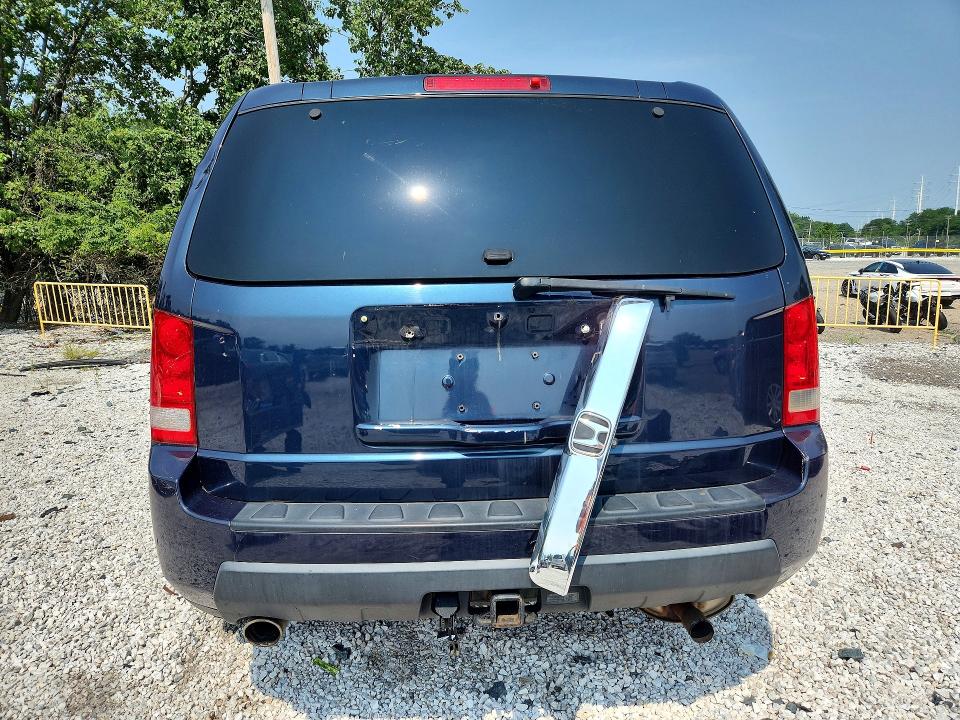 64382736 :رقم المزاد ، 5FNYF4H56BB079638 vin ، 2011 Honda Pilot مزاد بيع