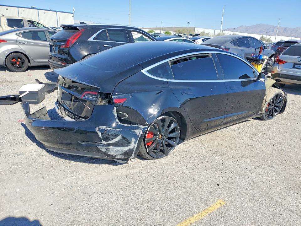 Продажа на аукционе авто 2019 Tesla Model 3, vin: 5YJ3E1EB1KF393297, номер лота: 63586976