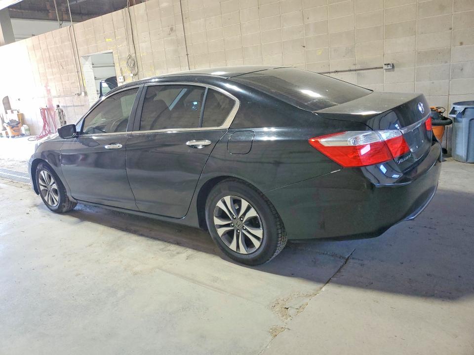 2015 Honda Accord მანქანა იყიდება აუქციონზე, vin: 1HGCR2F35FA229519, აუქციონის ნომერი: 63610566