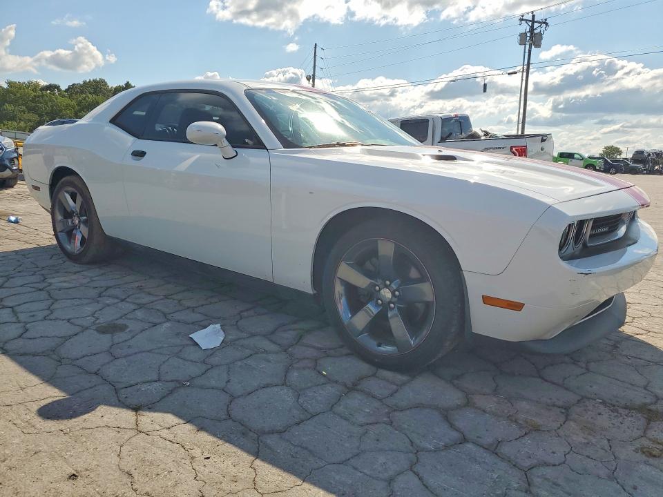 2013 Dodge Challenger მანქანა იყიდება აუქციონზე, vin: 2C3CDYAG8DH570054, აუქციონის ნომერი: 63866056