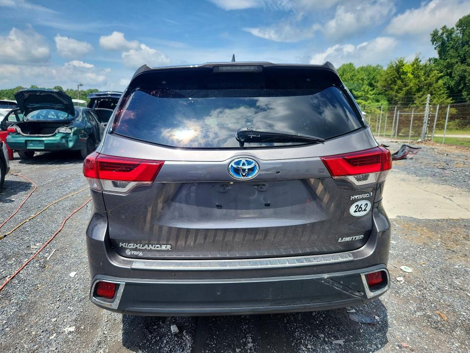 65228606 :رقم المزاد ، 5TDDGRFH3JS039209 vin ، 2018 Toyota Highlander Hybrid مزاد بيع