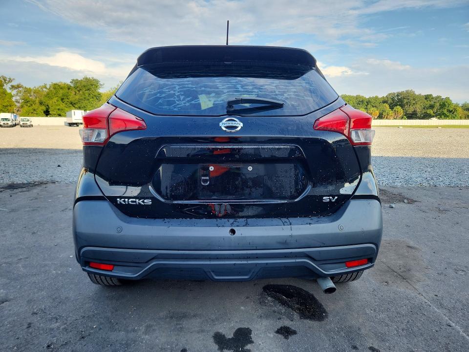Продажа на аукционе авто 2018 Nissan Kicks, vin: 3N1CP5CU8JL522290, номер лота: 63547786