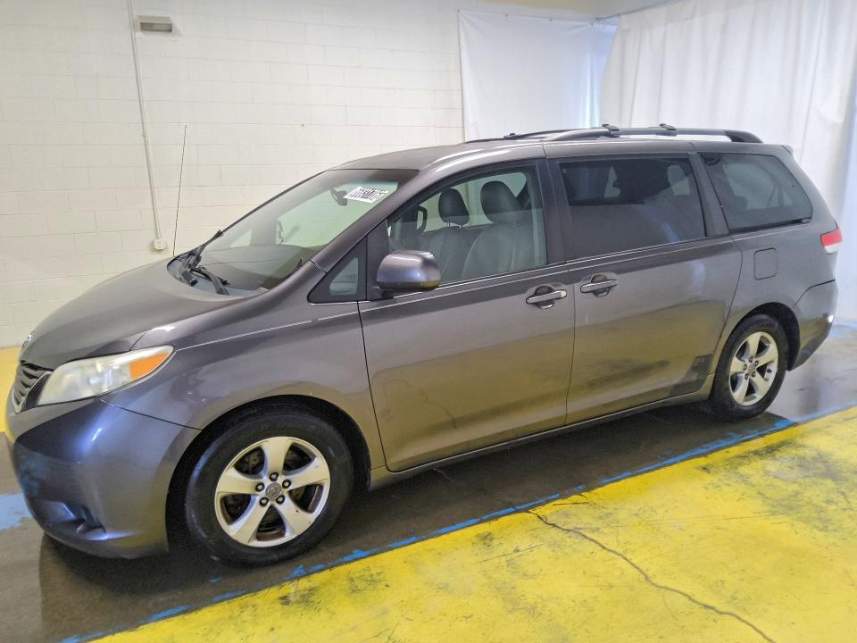 Продаж на аукціоні авто 2011 Toyota Sienna, vin: 5TDKK3DCXBS004713, номер лоту: 66831706