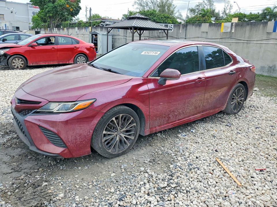2018 Toyota Camry მანქანა იყიდება აუქციონზე, vin: 4T1B11HK9JU621499, აუქციონის ნომერი: 63427116
