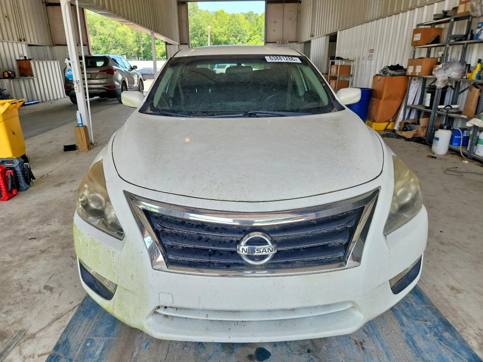 2013 Nissan Altima მანქანა იყიდება აუქციონზე, vin: 1N4AL3AP4DC122198, აუქციონის ნომერი: 63881286