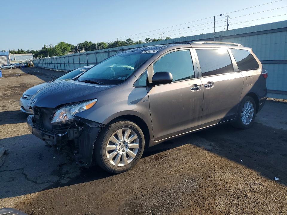 2016 Toyota Sienna მანქანა იყიდება აუქციონზე, vin: 5TDDK3DC7GS142693, აუქციონის ნომერი: 64212786
