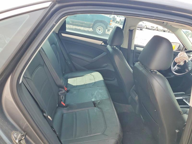 Продаж на аукціоні авто 2012 Volkswagen Passat, vin: 1VWBH7A3XCC020890, номер лоту: 64675376