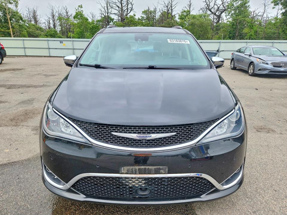 63183876 :رقم المزاد ، 2C4RC1GGXHR614059 vin ، 2017 Chrysler Pacifica مزاد بيع