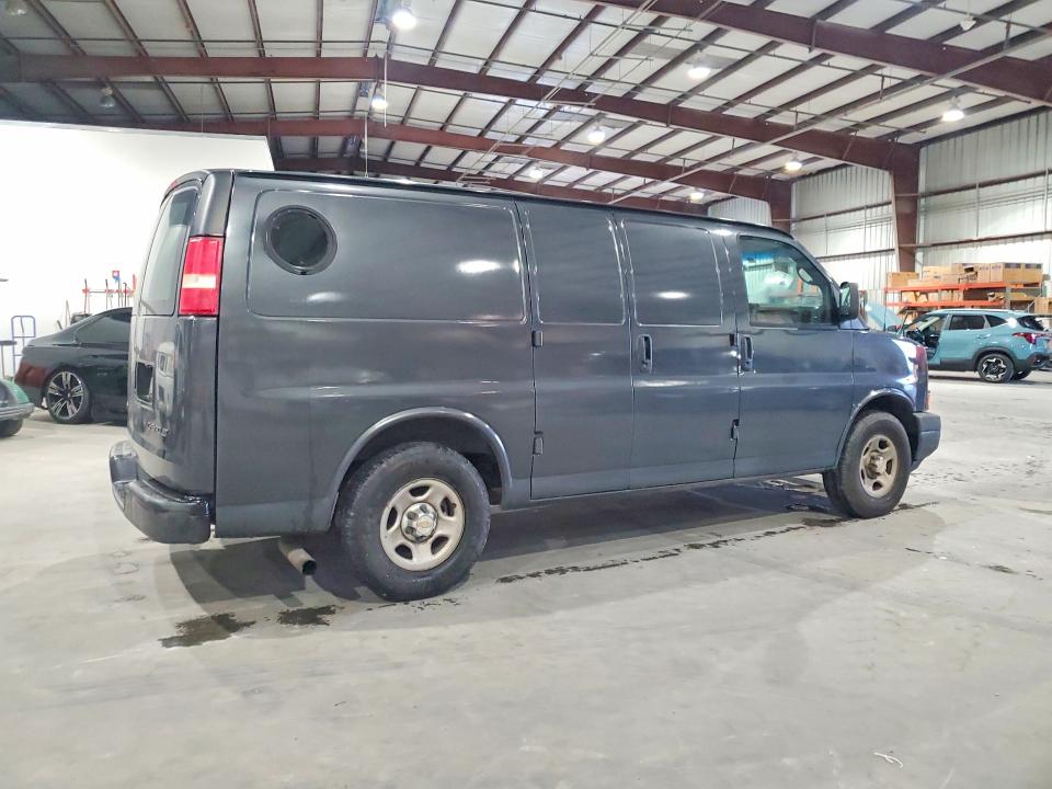 Продажа на аукционе авто 2004 Chevrolet Express G1500, vin: 1GCEG15X441112748, номер лота: 64308106