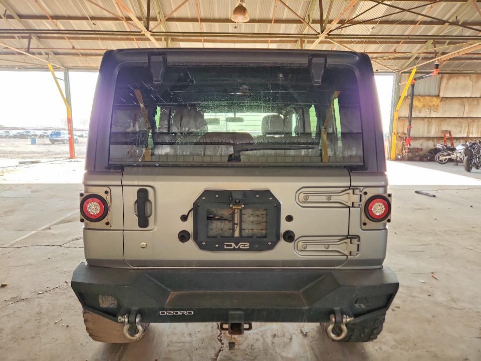 66364786 :رقم المزاد ، 1C4HJXDG7JW108629 vin ، 2018 Jeep Wrangler Unlimited مزاد بيع