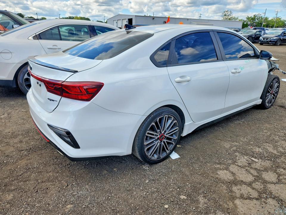 66446236 :رقم المزاد ، 3KPF44AC0ME390819 vin ، 2021 Kia Forte مزاد بيع