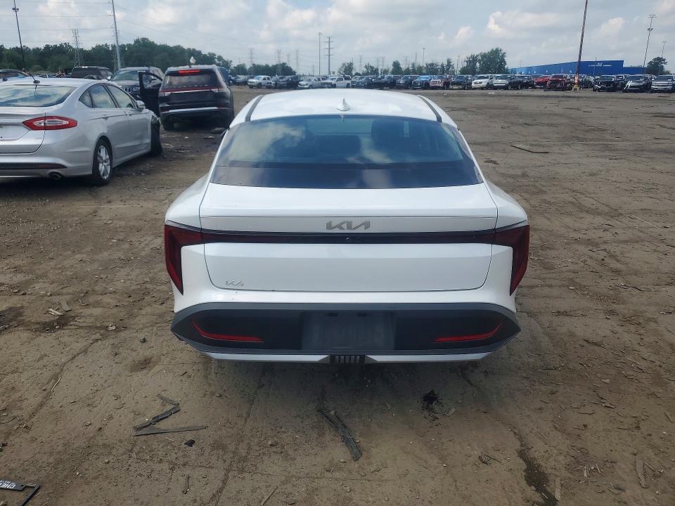 2026 Kia K4 მანქანა იყიდება აუქციონზე, vin: 3KPFT4DE1TE277332, აუქციონის ნომერი: 63397626