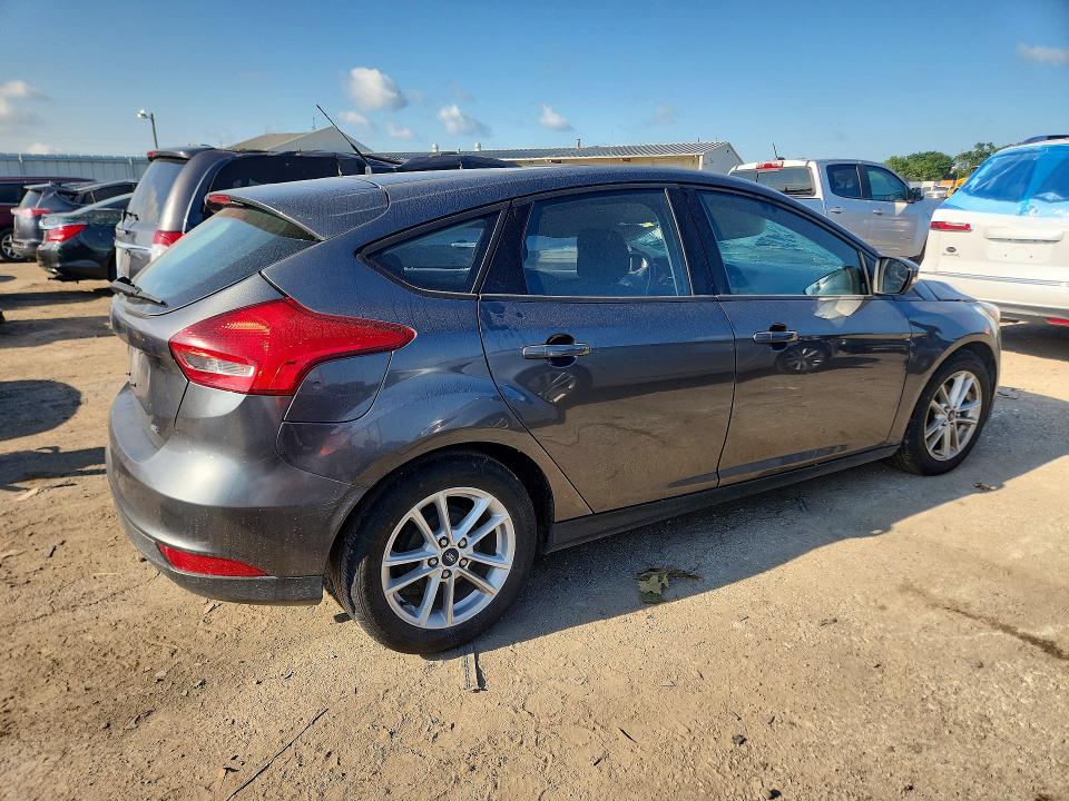 65136596 :رقم المزاد ، 1FADP3K25JL317663 vin ، 2018 Ford Focus مزاد بيع